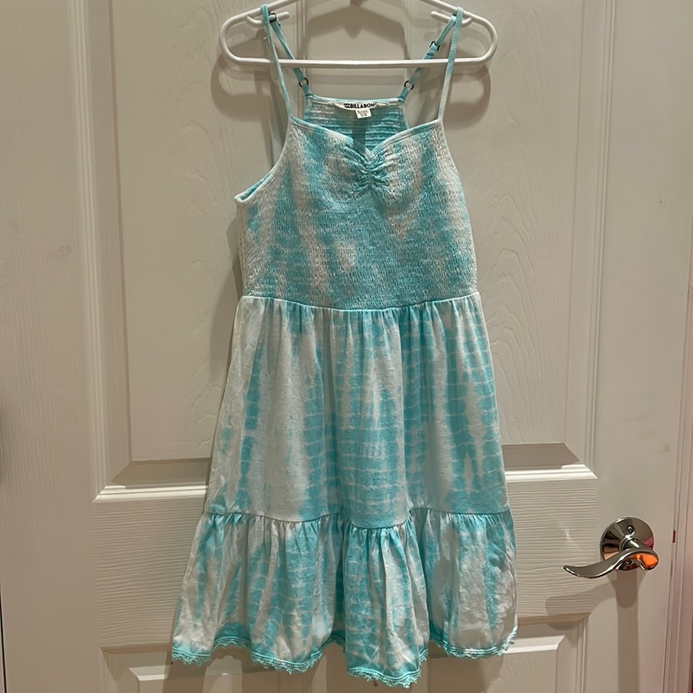 PERFECT CONDITION GIRJS BILLABONG SUNDRESS; SIZE M
